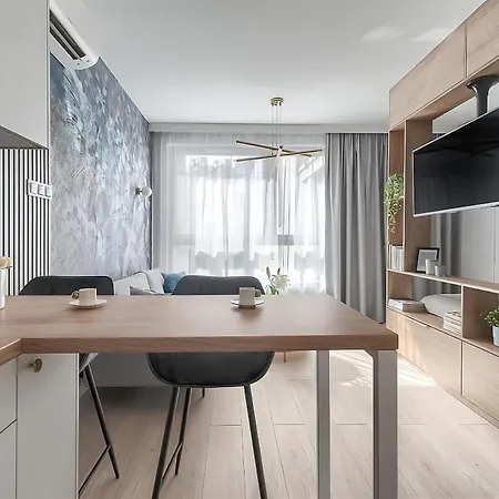 דירה Apartly - W Sercu Starego Miasta *